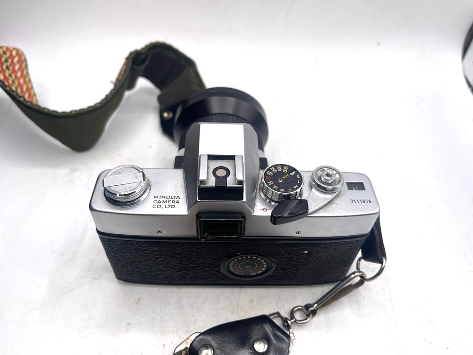 Minolta SRT-102 SLR 📸 con TONELADAS DE LENTES EXTRAS y bolsa ⭐ Cámara de configuración de 35 mm de los años 70 Foto 4 de 4