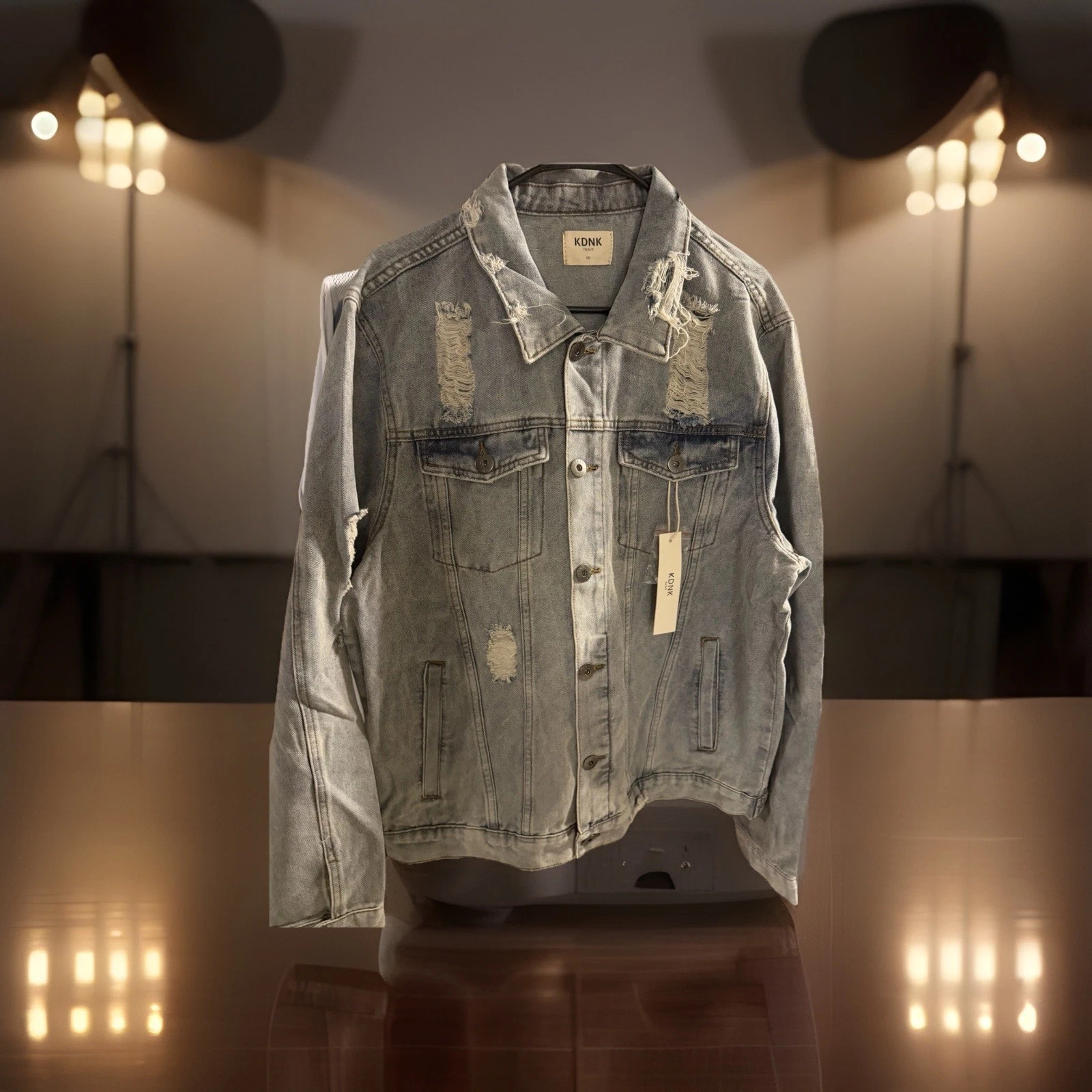 Kdnk Men’s Distressed Jean Jacket 2XL Blue Denim Button Up Soft Stretch