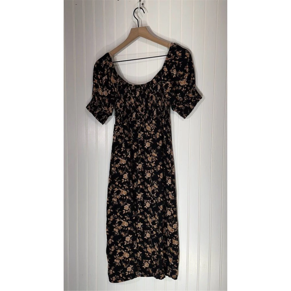 Maurices Black Floral Puff Sleeve Midi Dress Size M Smocked Back Cottagecore - Image 2 of 4