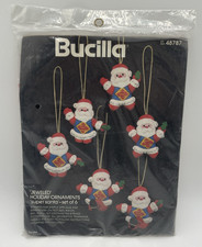 Bucilla Vintage Felt Ornament Kit Jeweled Super Santa 48787 Christmas NOS