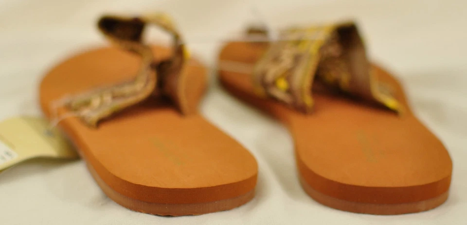 Mujer Sonoma Sandalias Talla S (5-6) Correa Amarilla Suela Acolchada Material Hecho por el Hombre Foto 3 de 4