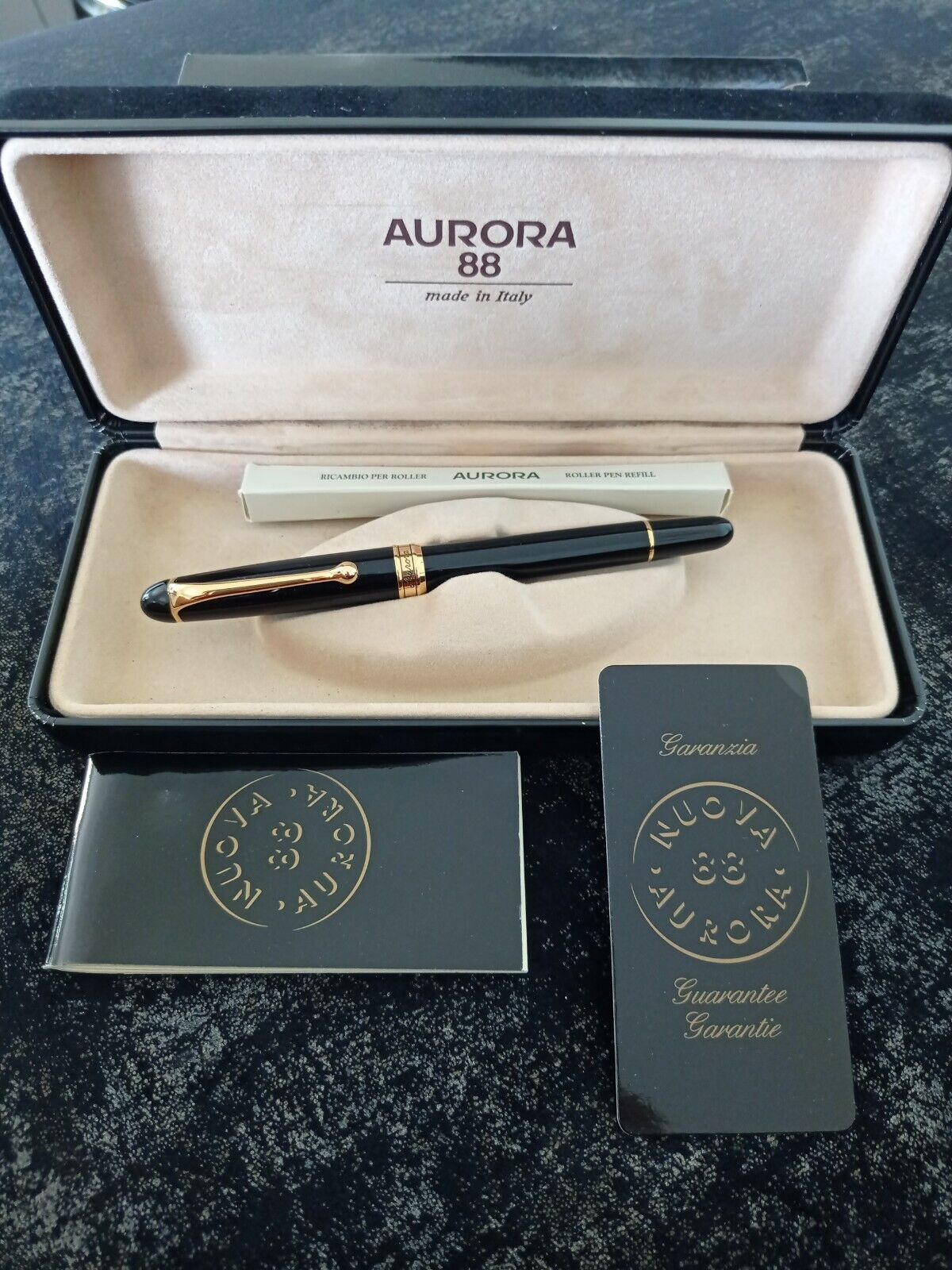 Luxueux Stylo Aurora 88 Attributs Plaqués Or-18K Goldplated Trim Rollerball Pen