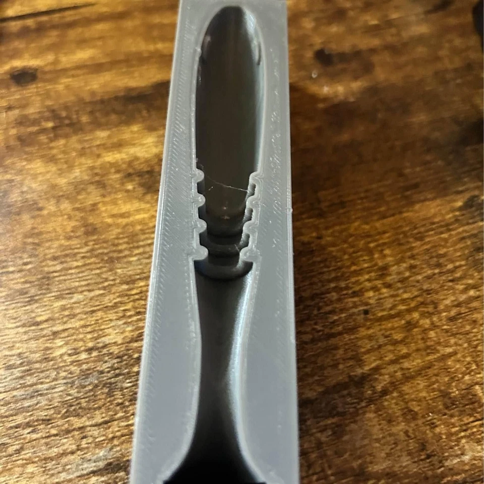 5 Inch Paddle Tail Fishing Mold - Image 2 of 4