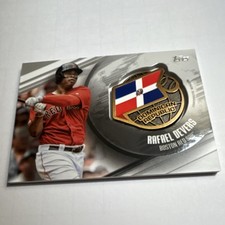 Topps  Rafael Devers Red Sox Dominican Republic Global Game Medallion GGM-RD