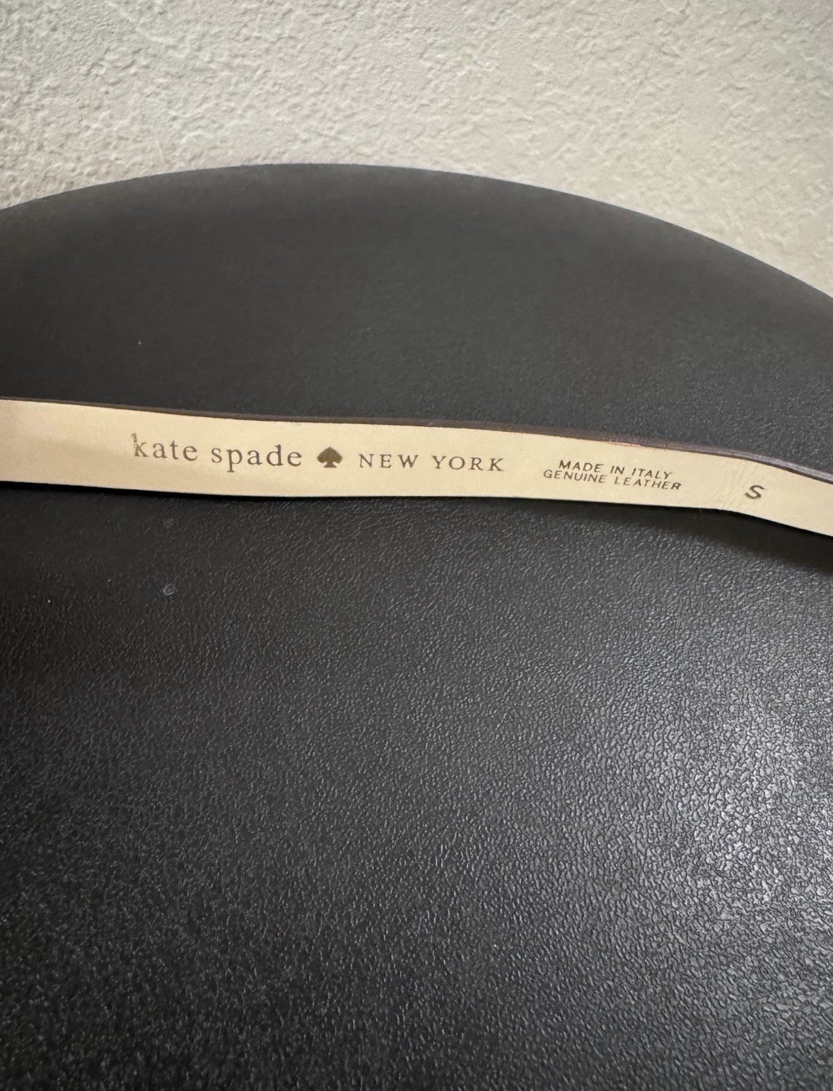 Kate Spade Bow Belt Bone Cream Leather Size Small thumbnail 3