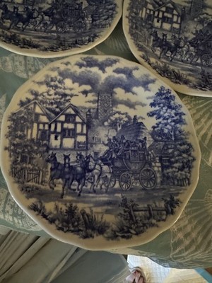 3 Oxford Vitramik Ceramic Plates From The 50s/60s rare cake plates 7 1/2 