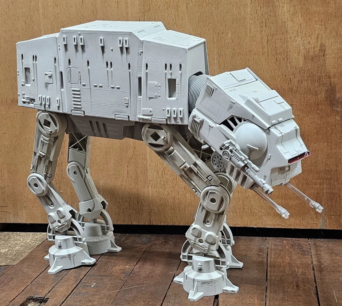Kenner AT - AT Walker Star Wars TV, Movie & Video Games Action