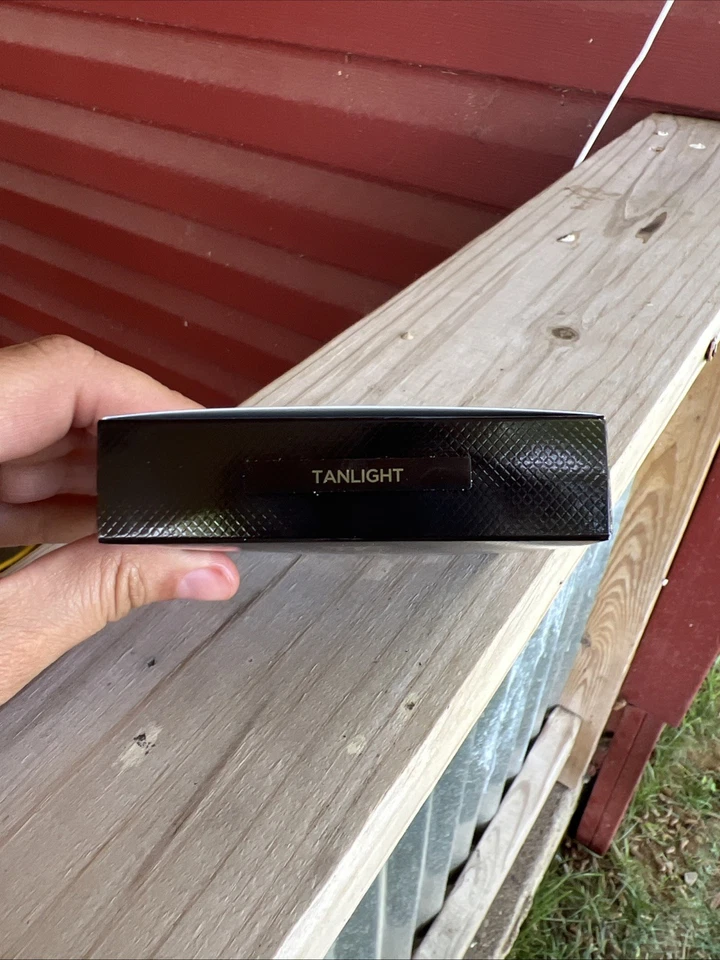 NEW AUTHENTIC TF shade and illuminate highlighting duo-TANLIGHT - Image 3 of 4