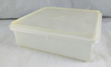 Vintage TUPPERWARE 514 Snack-Stor 9" Square Cake Keeper  Lid - White / Sheer