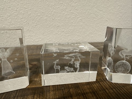 Lote de 5 pisapapeles grabados con láser 3D cubo de vidrio de cristal - Imagen 4 de 11