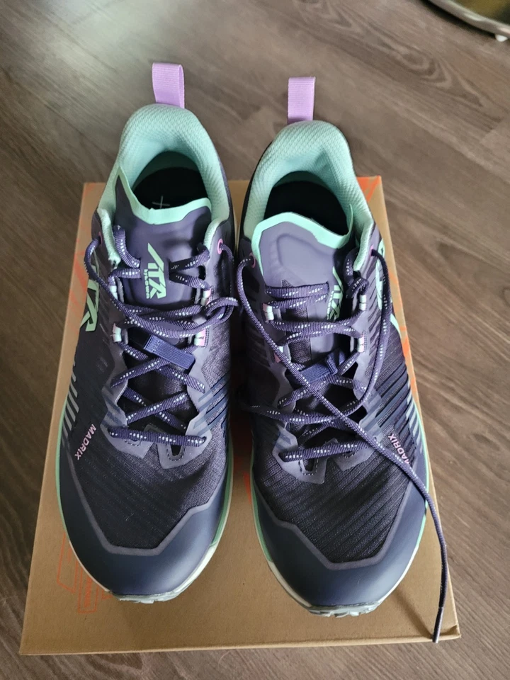 Lowa Matrix WS, Gr. 7,5 / 41, NEU