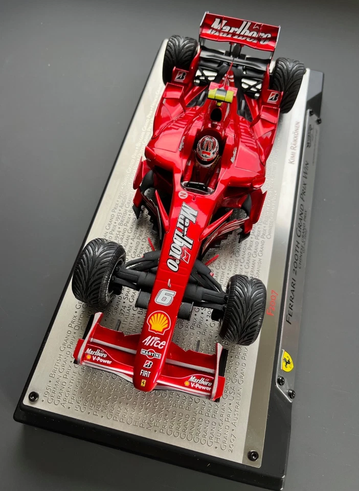 KIMI RAIKKONEN F 2007 FERRARI 200 WINS 1/18 CHINA SHANGHAI GP WORLD CHAMPION NEW - Image 3 of 4
