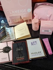 Laneige Plump, Firm & Glow 4 Piece Eye Mask, Sleeping Mask & Lip Mask & Perfume 