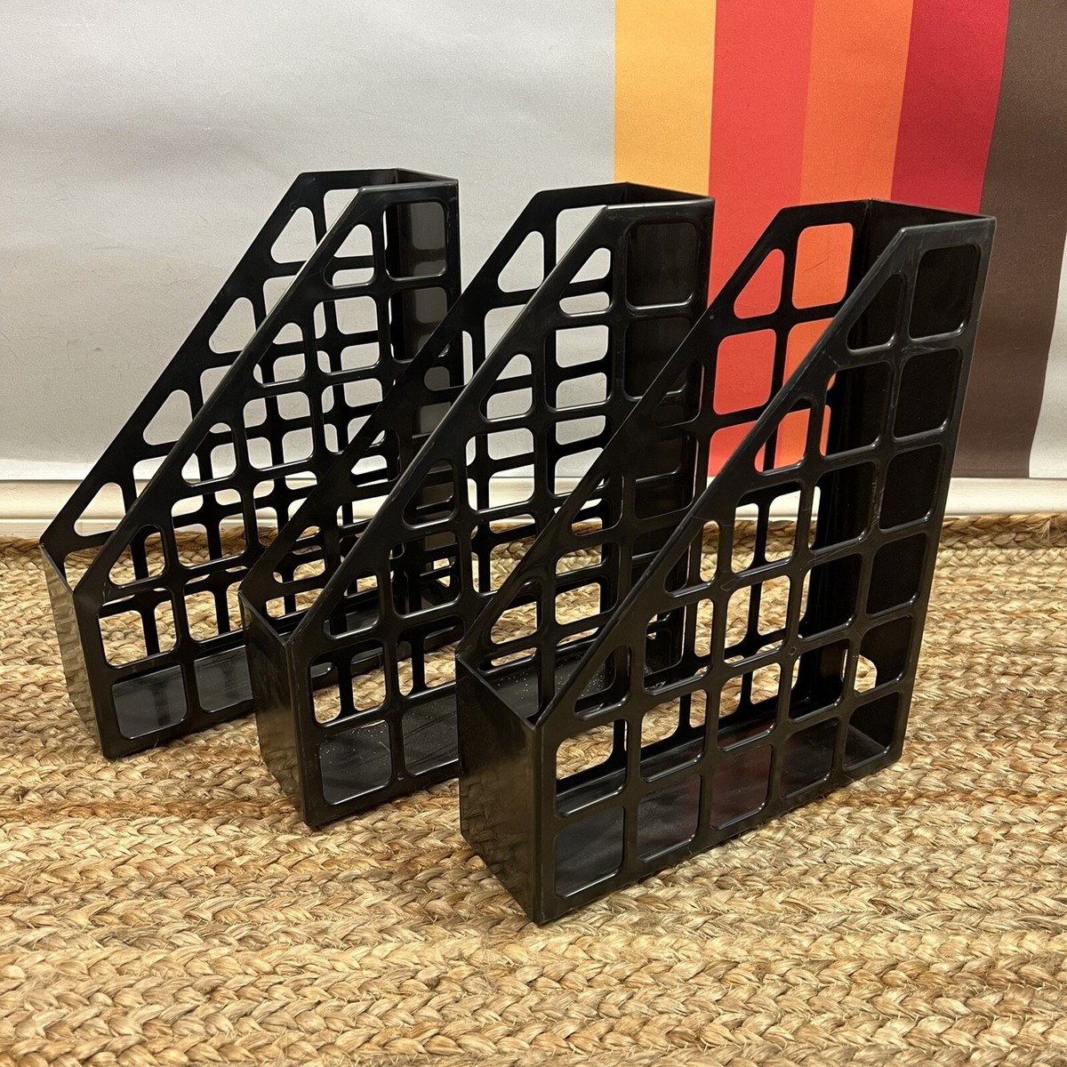 70-80s ヴィンテージ ミニマル メタル マガジンラック 雑誌 スタンド 70-80s ヴィンテージ ミニマル メタル マガジンラック 雑誌 スタンド