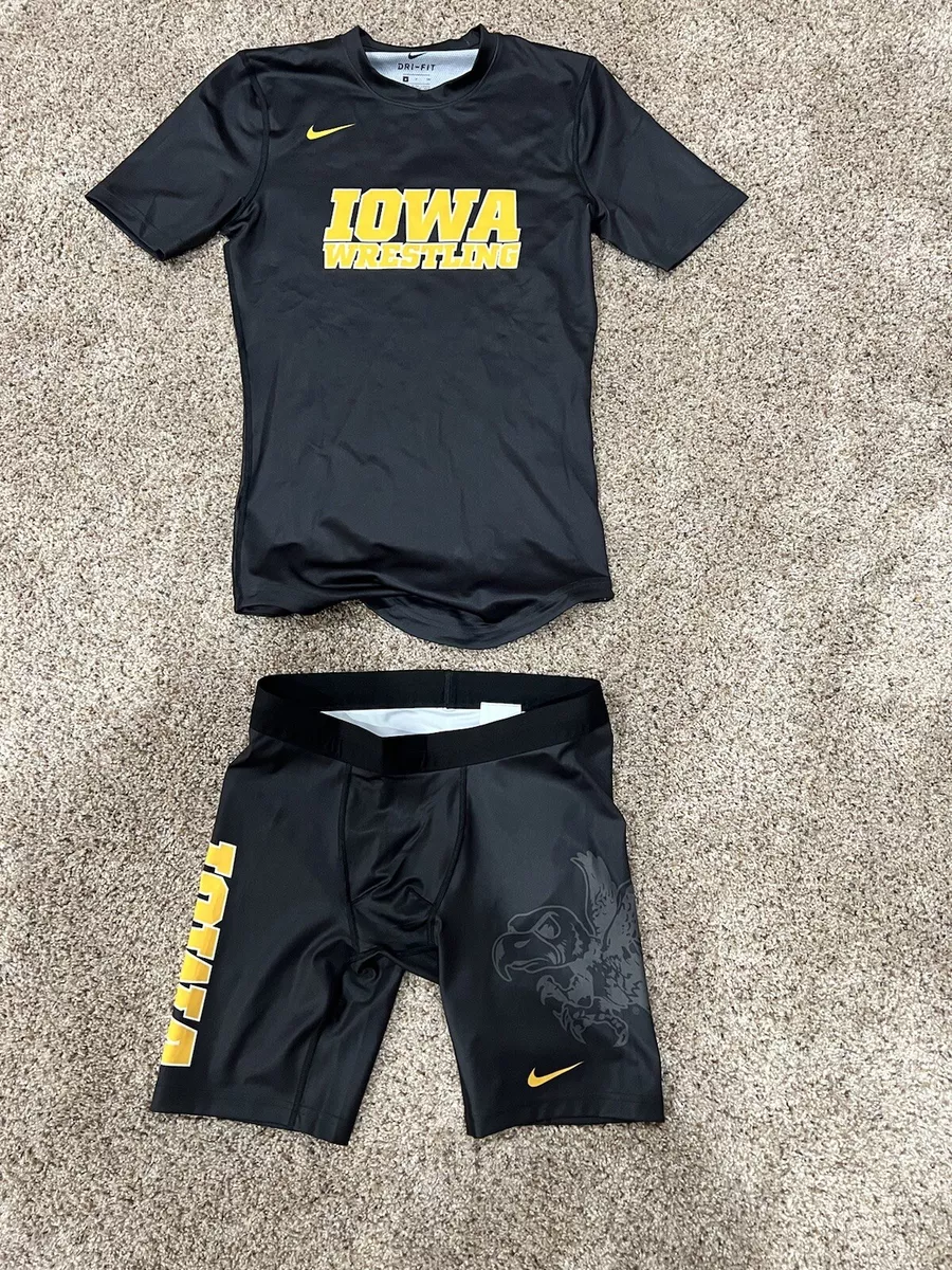 Nike clearance iowa wrestling