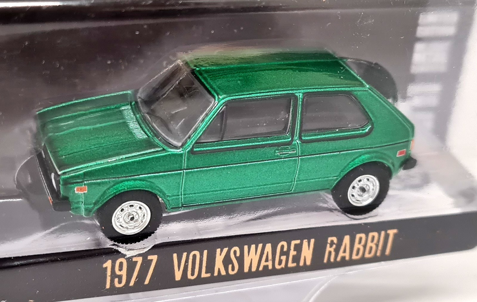 Greenlight 1/64 Volkswagen Golf Mk1 Rabbit 1977 CHASE Edition Model Car