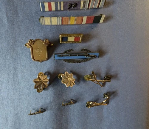 vintage military  ww2 medal bar pin lot awards 11 items FREESHIP