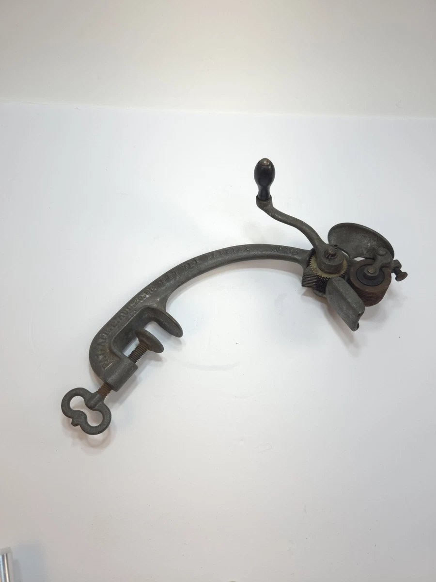 25+ Metal 1800-1899 Antique Primitive Kitchen Equipment for sale