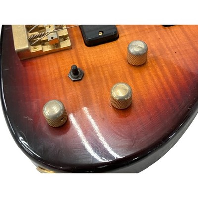 8246 washburn KW-1250 Kip Winger ベース s-l1200.jpg