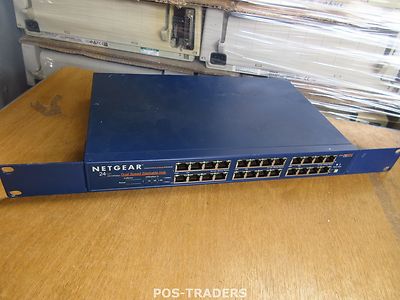 Netgear DS524 24-Port 10/100 Dual Speed Stack Netzwerk Switch INCL RACK MOUNTS