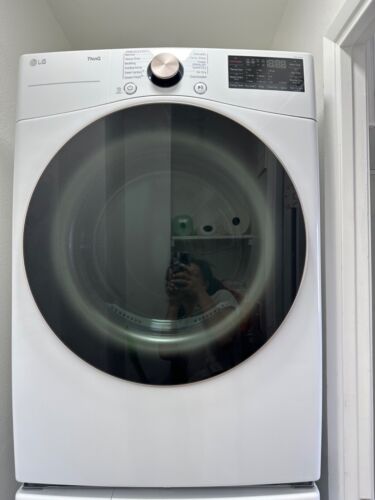 LG washer and dryer set - Picture 4 of 4