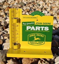 JOHN DEERE 5" Metal *RAIN GUAGE* Sign Vintage 4-LEG Deer Logo *BRAND NEW*