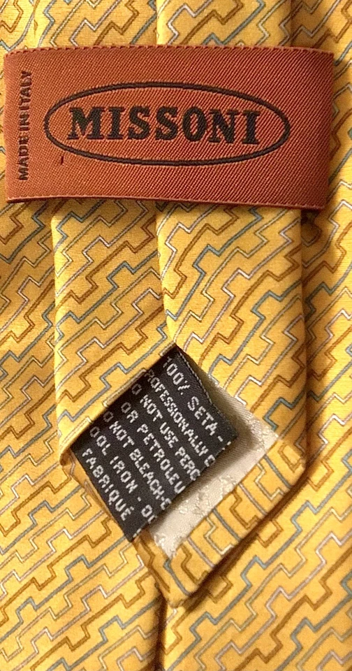 CORBATA MISSONI Oro Amarillo con Rayas Zig-Zag 31/4” Ancho Toda Seda Italia Excl’t Estado Foto 4 de 4