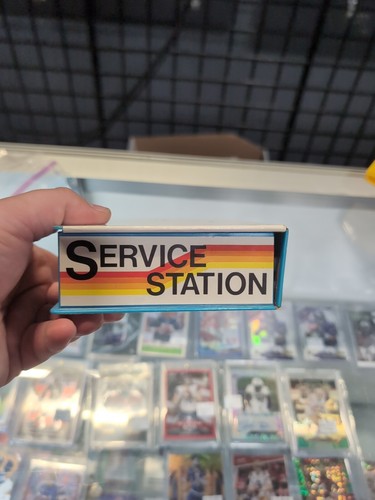 Vintage Micro Machines City Service Center Playset Carrying Case 1987 LOT BUNDLE - Picture 19 of 22