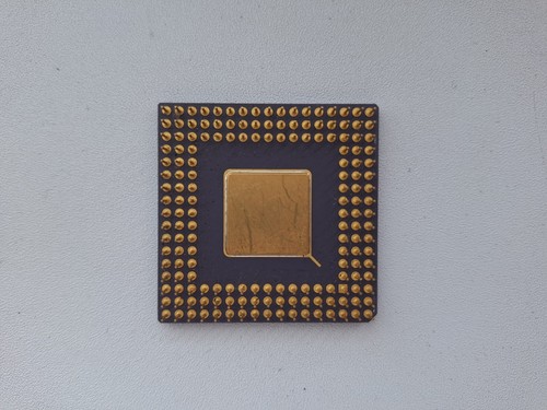 CPU AMD Am486 DX2-80 V8T A80486DX2-80 V8T 3V Vintage DORADA - Imagen 3 de 21