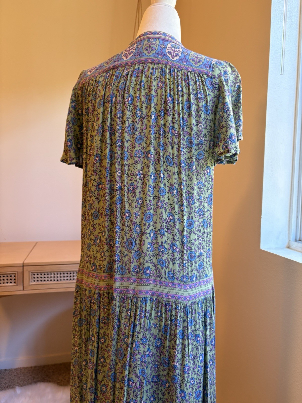 Spell and the Gypsy Jasmine flutter sleeve maxi. … - image 4