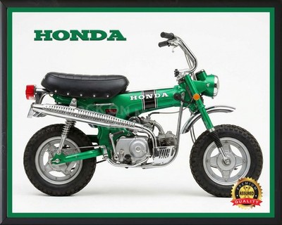 Honda CT70 – Candy Emerald Green (1970) - Premium Aluminum Metal