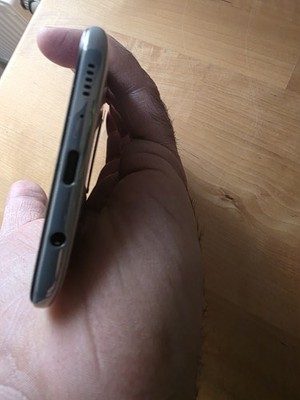 Samsung Galaxy A70 128GB SM-A705F Dual-SIM ohne Simlock
