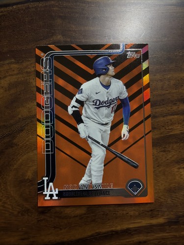 2025 Topps Update US84 Nod And Smile Shohei Ohtani Holiday Orange Foil Halloween