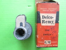 GM NOS 1955-1956 CHEVY - 55 56 1957 CORVETTE  1116512 IGNITION SWITCH