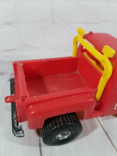 Processed Plastic Co, Red & Yellow Chevy 4X4 Pickup #9360 8.5" Long, No Bumper - Picture 4 of 12