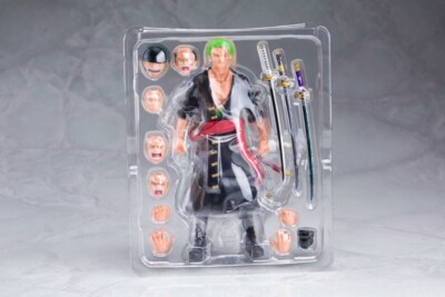 New S.H.Figuarts SHF One Piece Roronoa Zoro The Raid on Onigashima