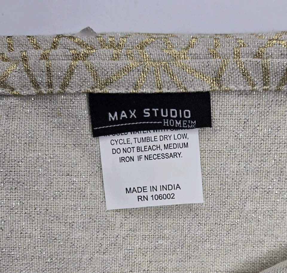 8 Max Studio Home Cloth Napkins Gold Silver Metallic Cotton Holiday 18” x 18” - Image 4 of 4