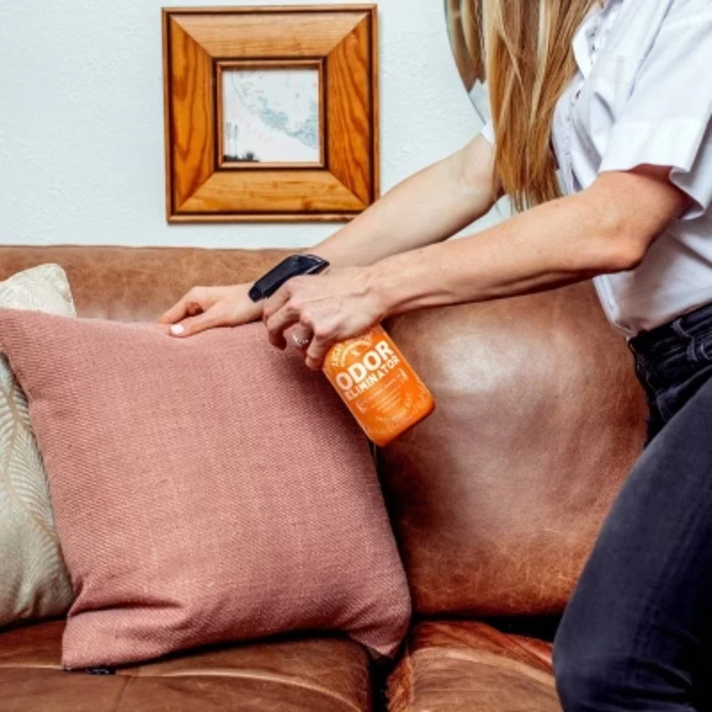 Eliminador de olores para mascotas perfumado naranja Angry Orange listo para usar - 20 fl oz Foto 4 de 4