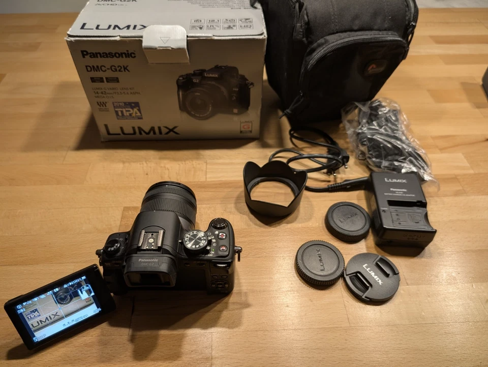 Panasonic LUMIX DMC-G2K 12.1MP Digitalkamera Lens Kit