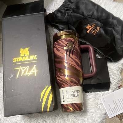 #ad New*Stanley X Tyla Tyger 40oz Tumbler Limited Edition Preorder Free shipping $44.99