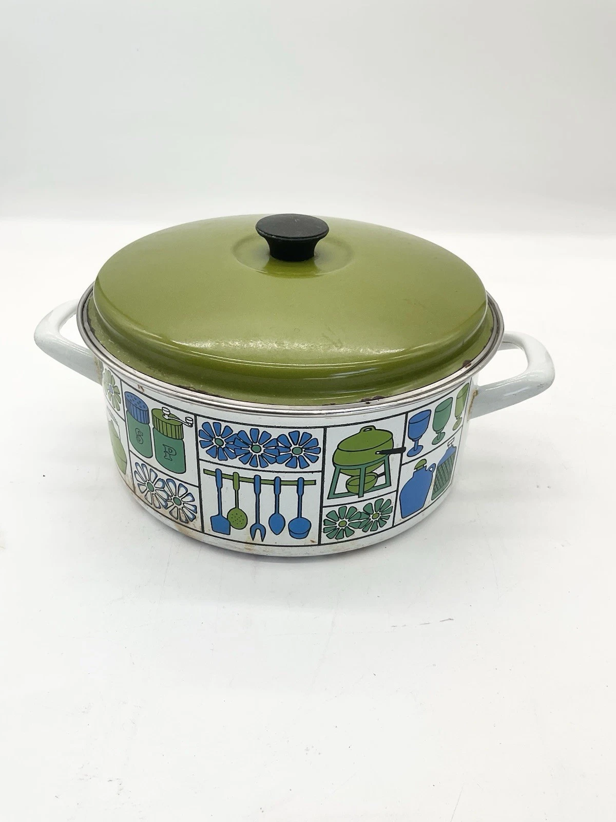 Vintage Enamel Multicolor Pot W/ Avocado Colored Lid!!S1