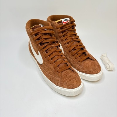 New NIKE Blazer Mid '77 PRM British Tan Hyper Crimson Sneaker Mens Size 9.5  | eBay