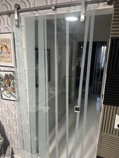 Porta scorrevole in vetro con telaio su ruote Kline ecc un set costoso per prezzo 1/4 nuovo