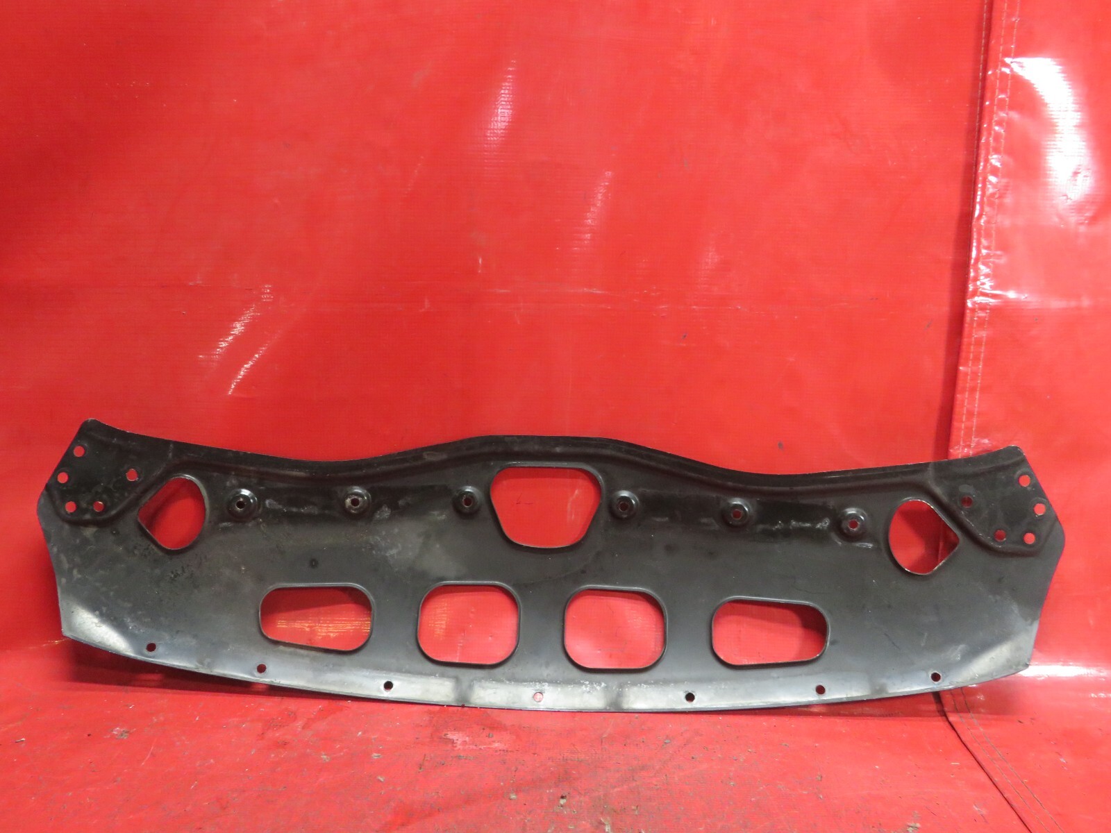 2006 BENTLEY FLYING SPUR FRONT UPPER ENGINE COVER