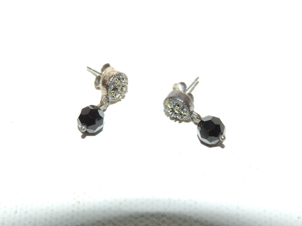 PENDIENTES JUDITH JACK PLATA ESTERLINA, PIEDRA NEGRA Y MARCASITA NUEVOS Foto 2 de 2