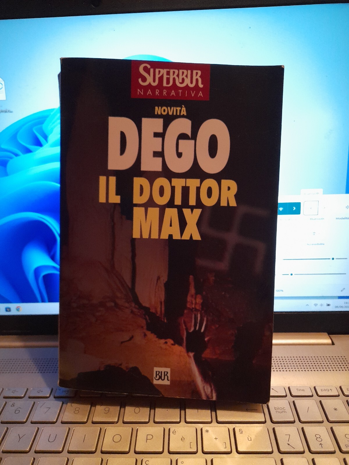 Foto 1 di 2