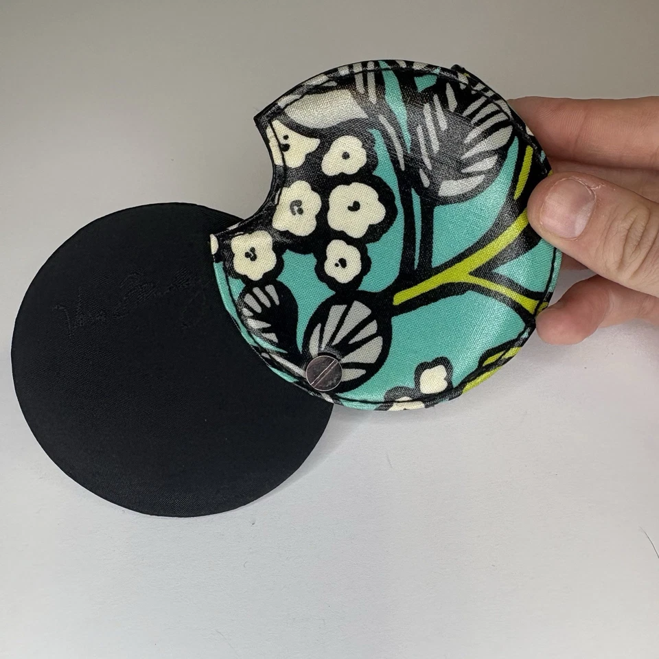 Vera Bradley ISLAND BLOOMS Estuche Compacto ESPEJO Maquillaje COSMÉTICO para BOLSO Bolso Foto 2 de 3