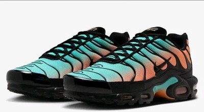Nike Air Max Plus TN Tuned South Beach Black Aurora Green Men Size 11 DM0032-022