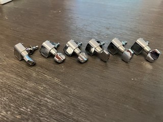 Genuine Fender 6 Inline Tuners