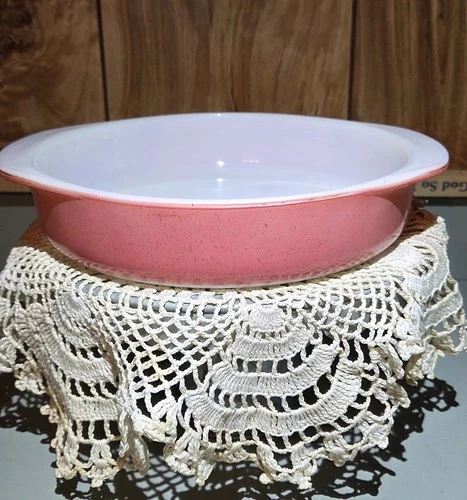 Vintage PYREX PINK FLAMING  221 8" Deep Dish
